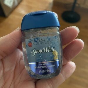 Disney Princess Snow White Hand Gel - Blue